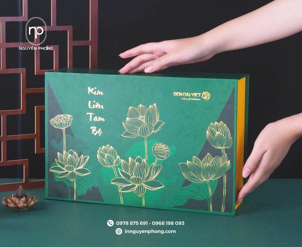 Hộp giấy ép nhũ